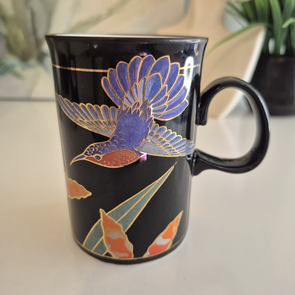 Vintage Dunoon stoneware mug with a Hummingbird by artist Christine Chadwick